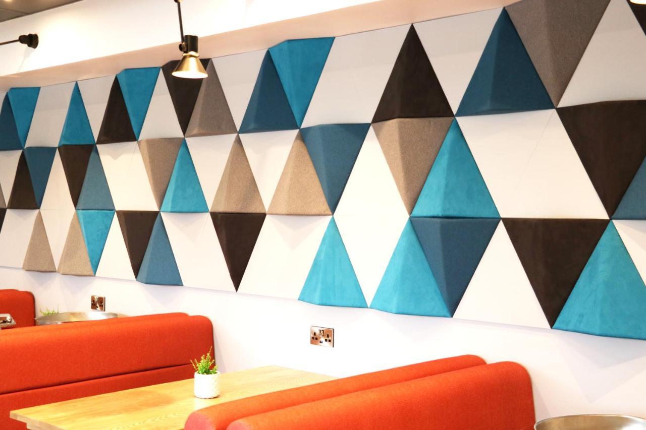 Holiday Inn Express, Chester Racecourse By Ihg Luaran gambar