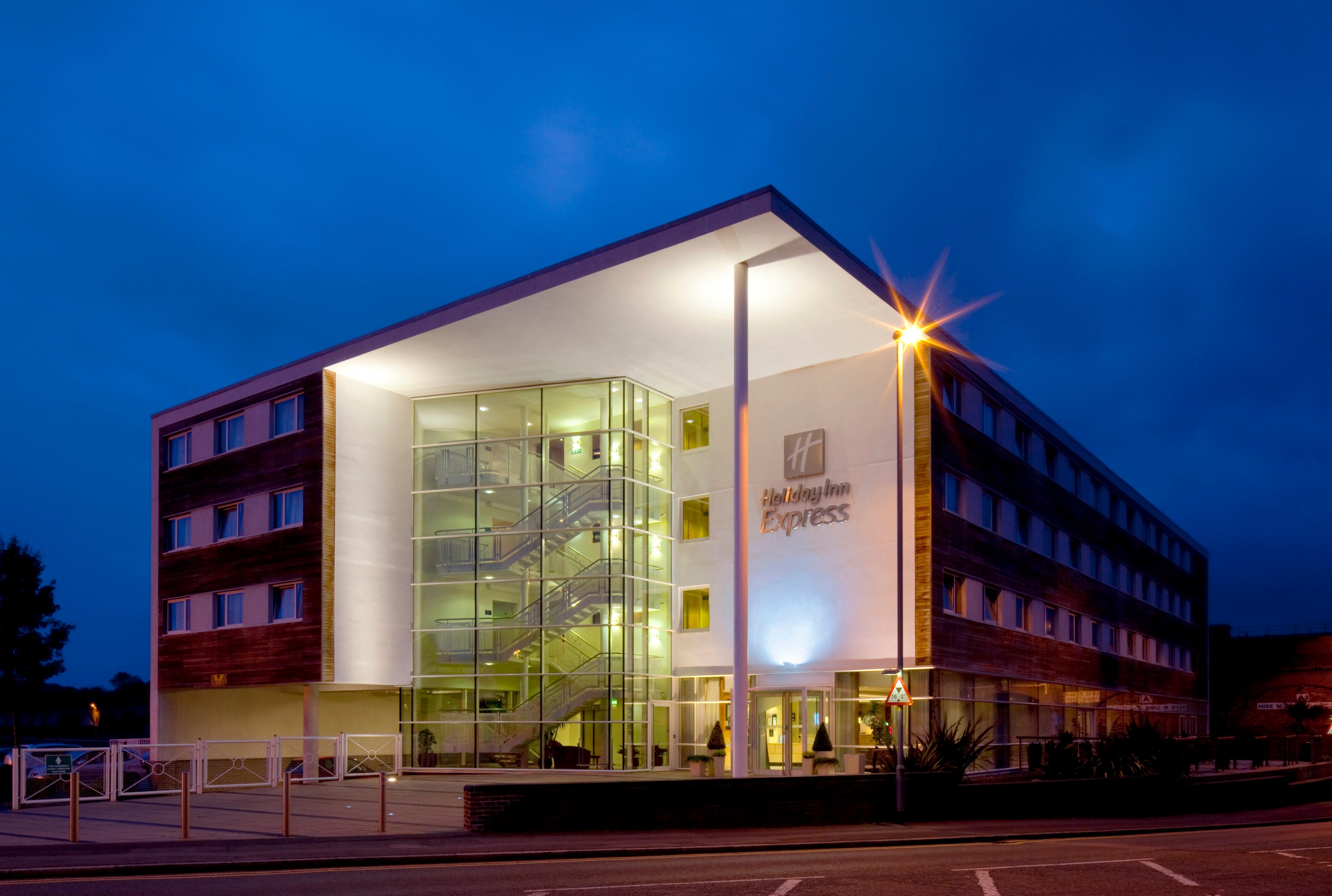 Holiday Inn Express, Chester Racecourse By Ihg Luaran gambar