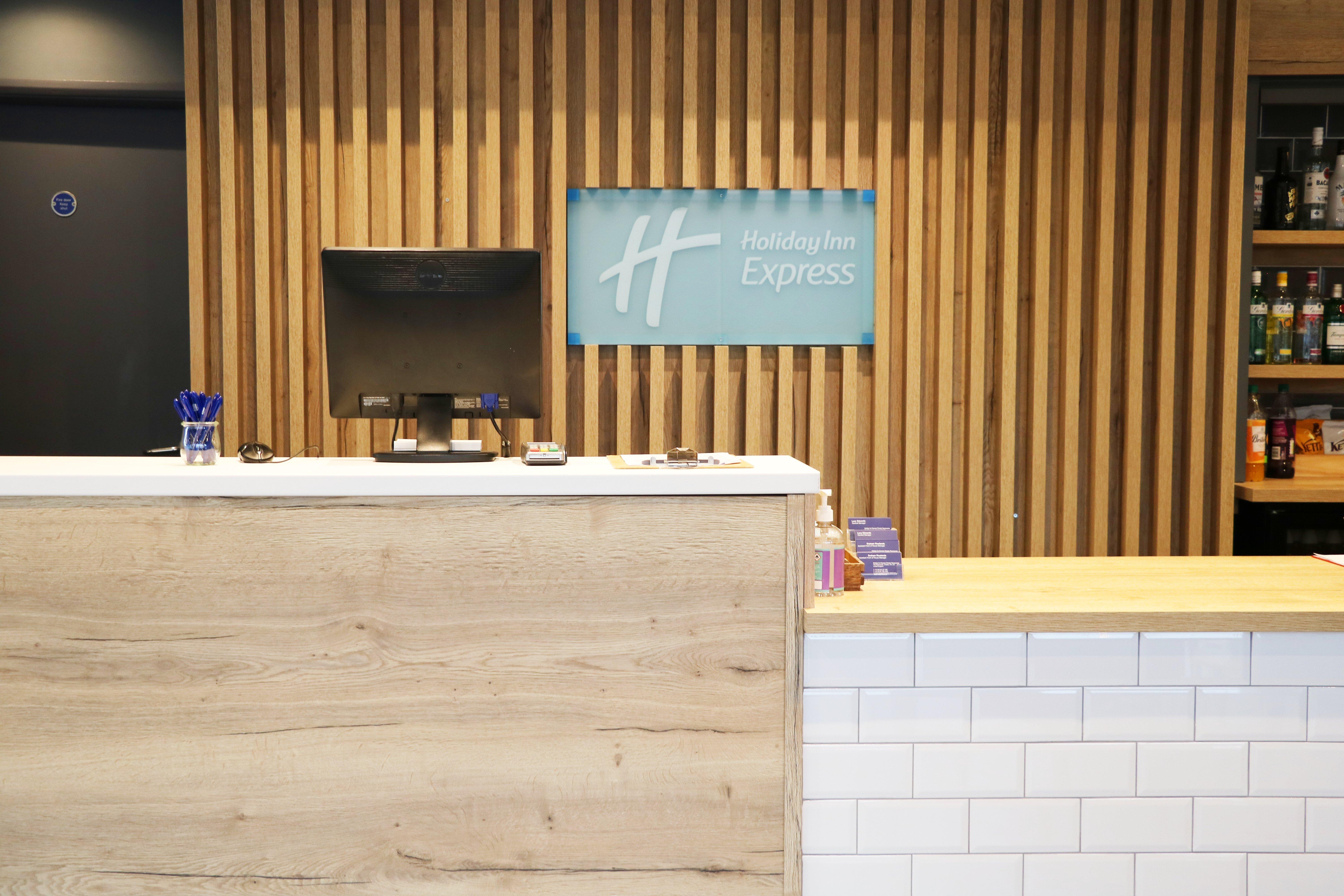 Holiday Inn Express, Chester Racecourse By Ihg Luaran gambar