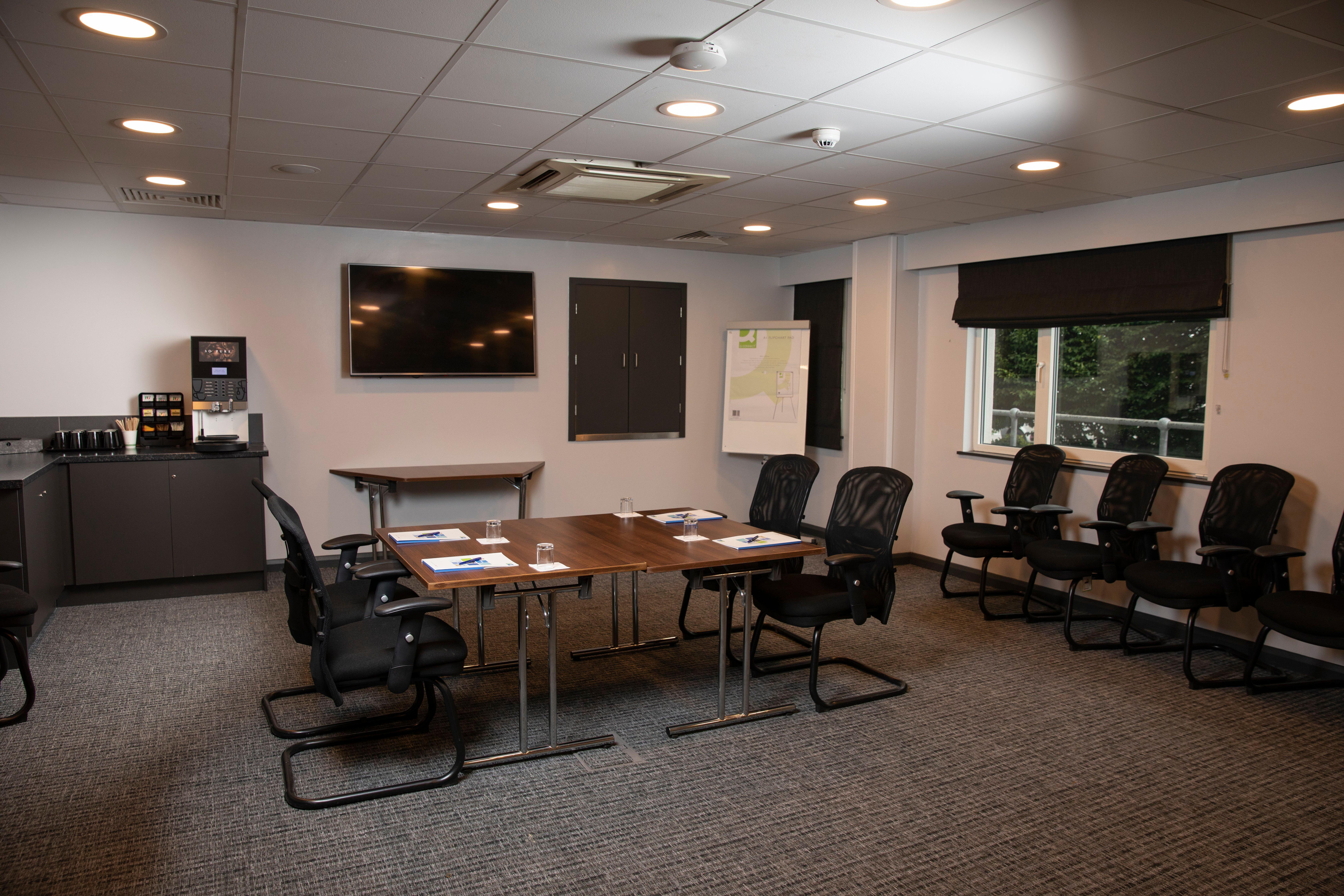 Holiday Inn Express, Chester Racecourse By Ihg Luaran gambar