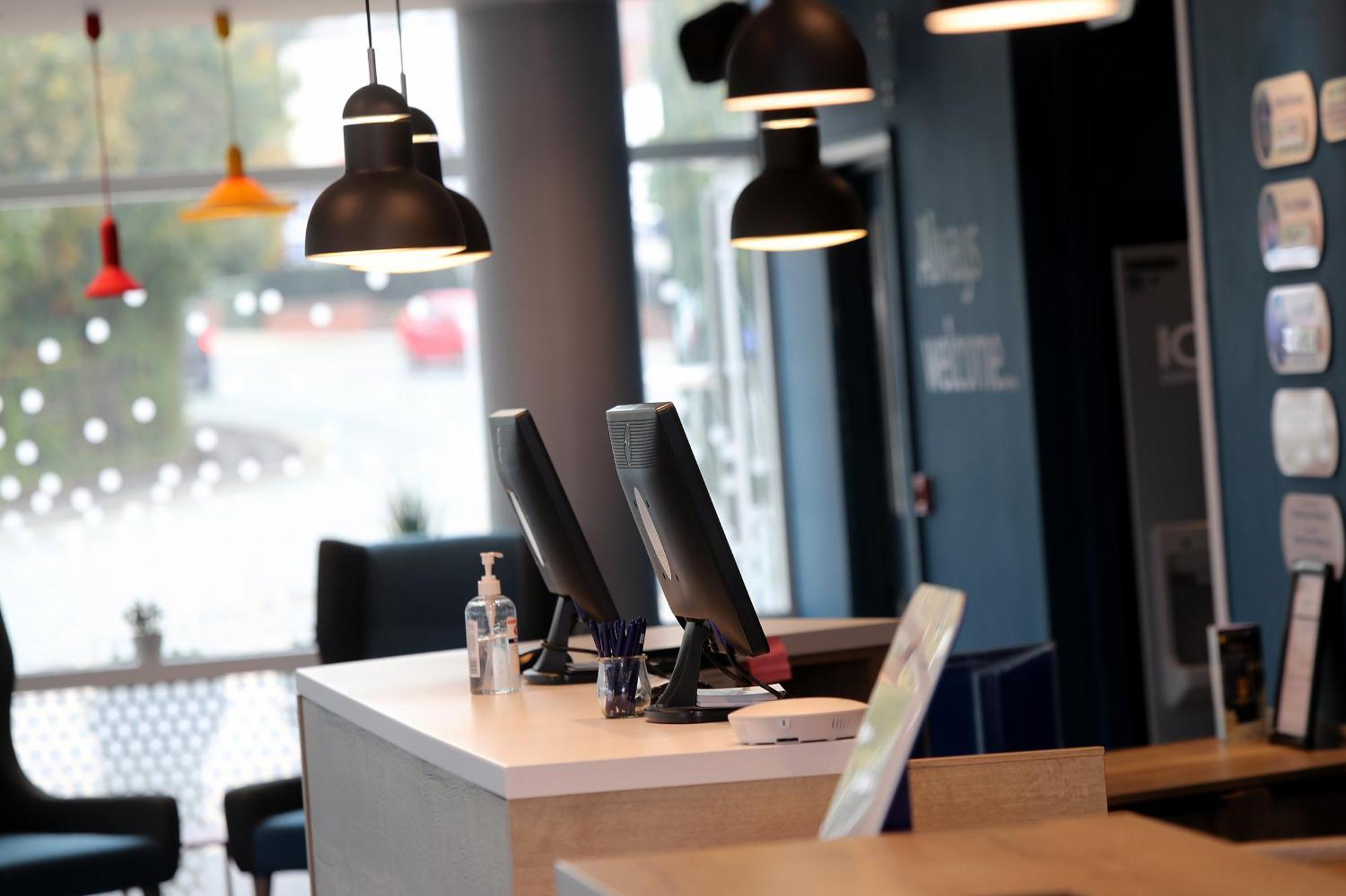 Holiday Inn Express, Chester Racecourse By Ihg Luaran gambar