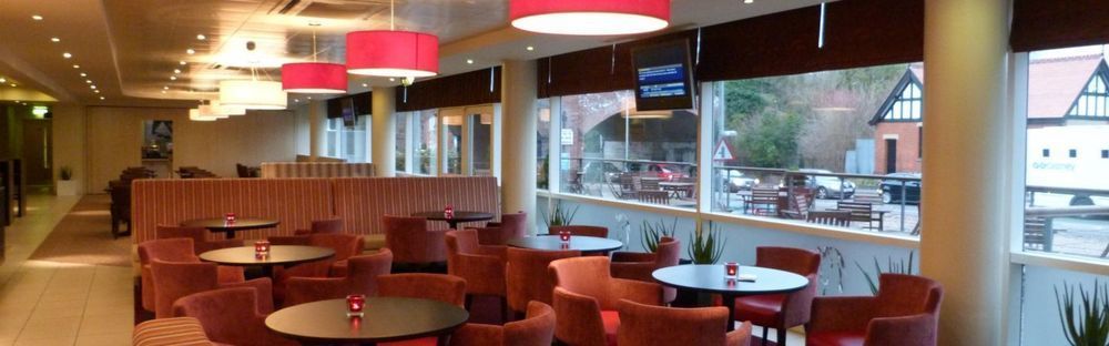 Holiday Inn Express, Chester Racecourse By Ihg Luaran gambar